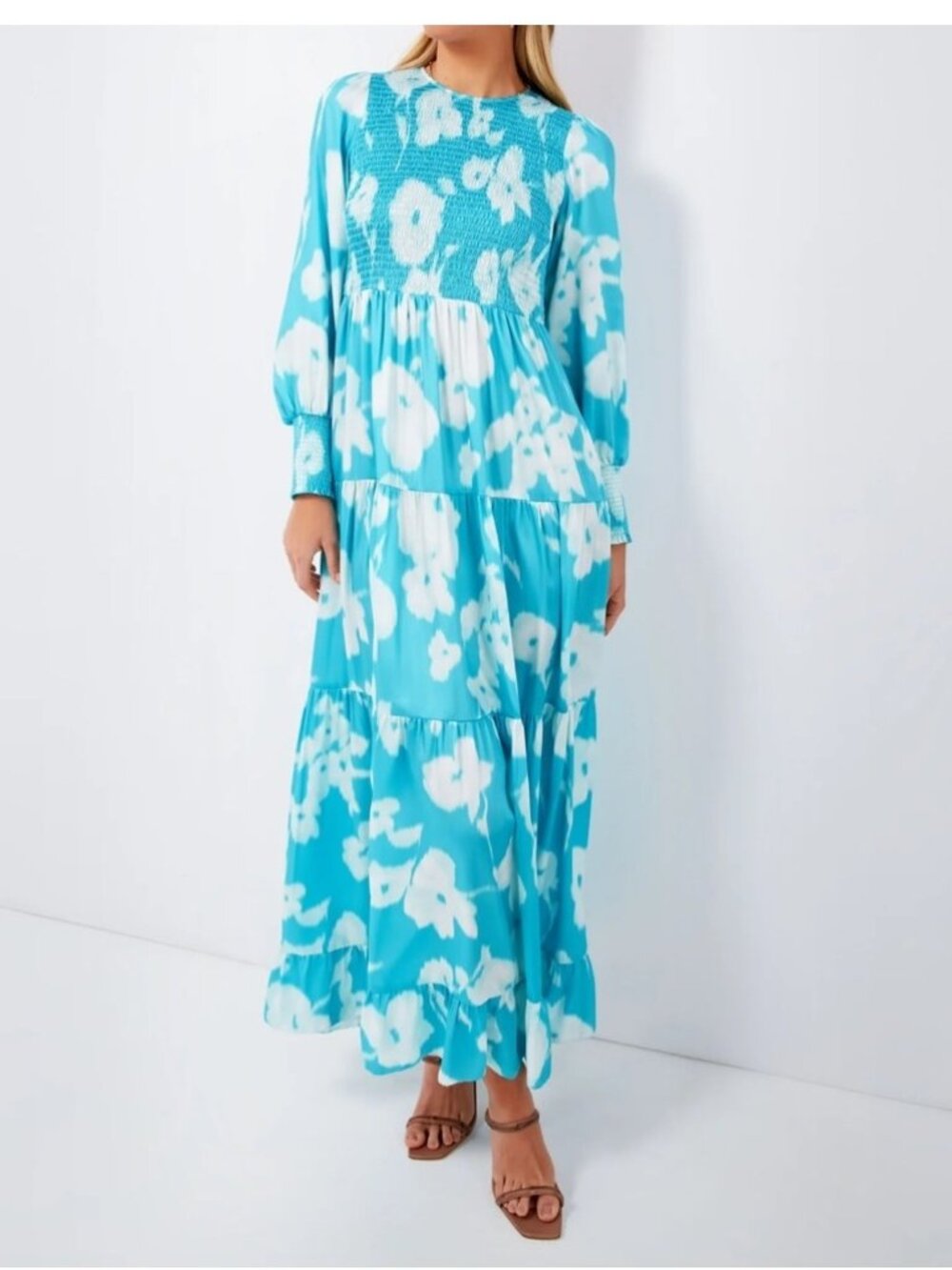 Tuckernuck Libby Blue Watercolor Floral Smocked Long Sleeve Maxi Dress XS